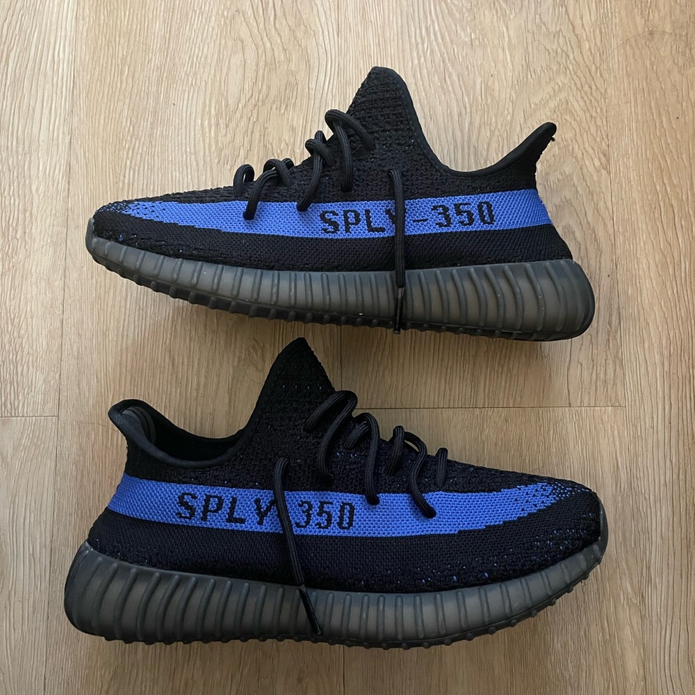 Yeezy 350 Dazzaling Blue